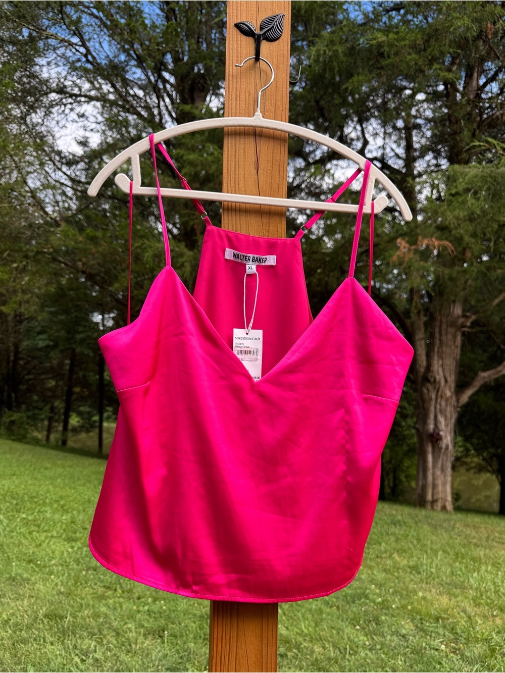 🌈 Walter Baker Hot Pink Satin V-Neck Racerback Camisole P2P • 20.5"